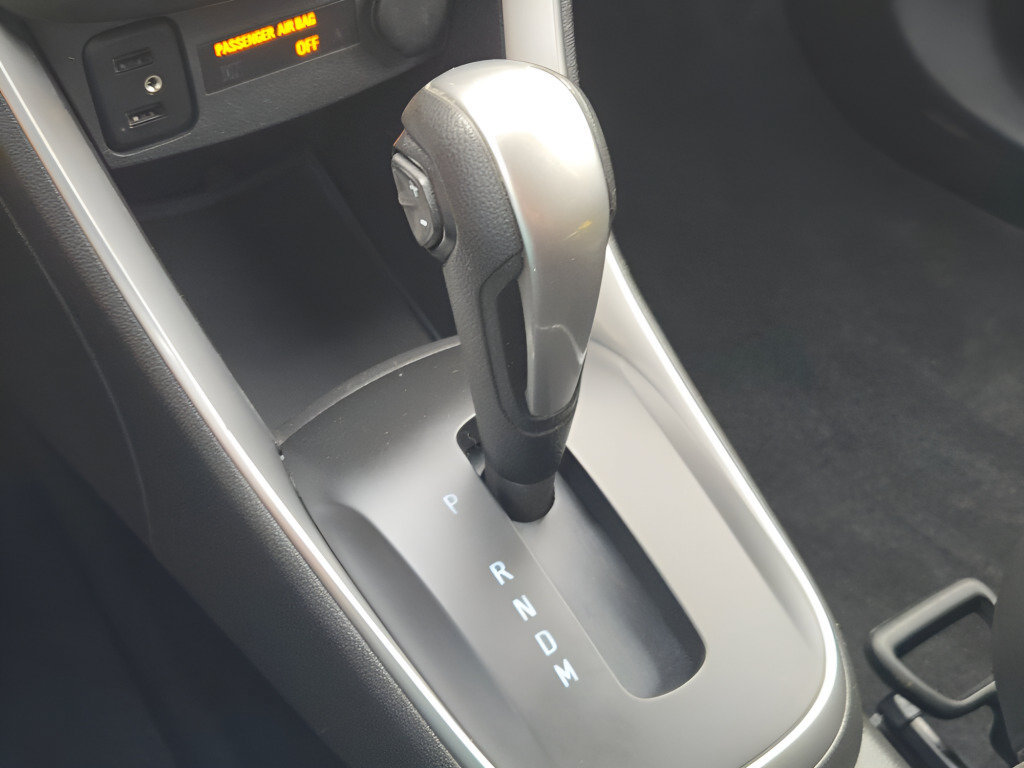 Certified 2019 Chevrolet Trax LT w/ LT Convenience Package FWD image 30