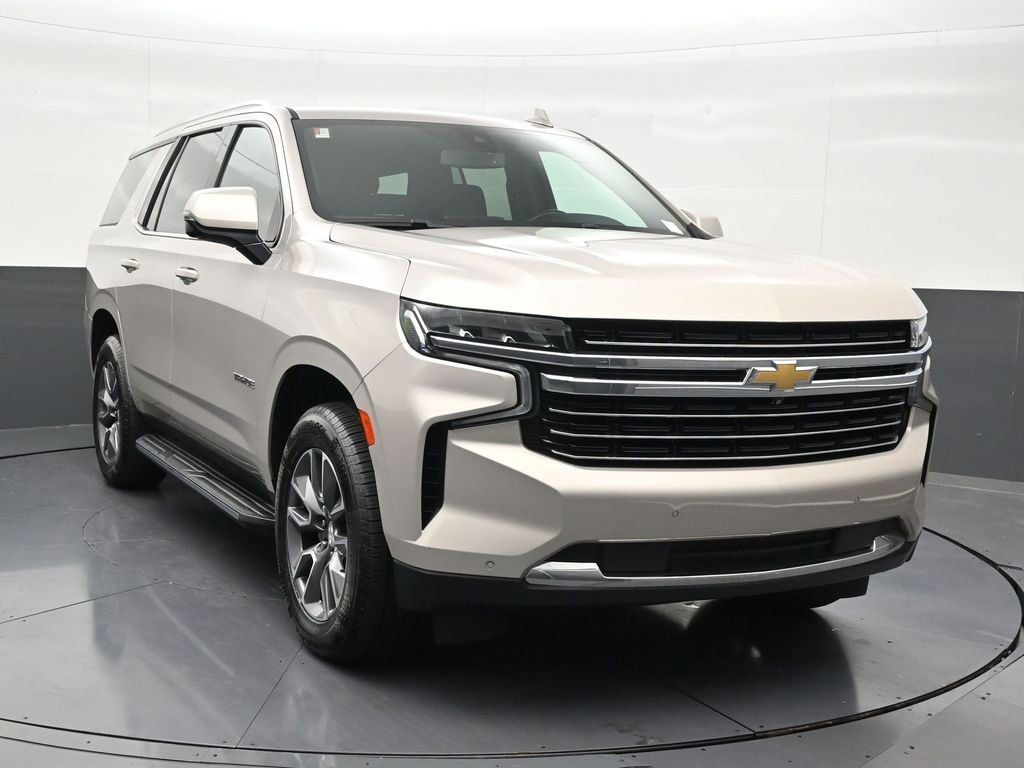 Used 2022 Chevrolet Tahoe LT w/ Luxury Package RWD image 8