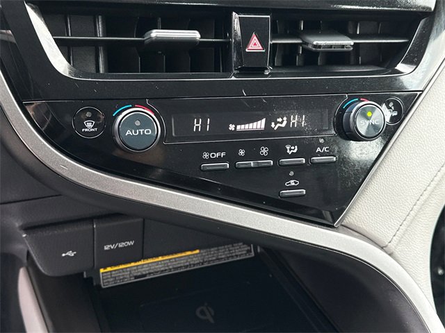 Certified 2021 Toyota Camry SE image 28