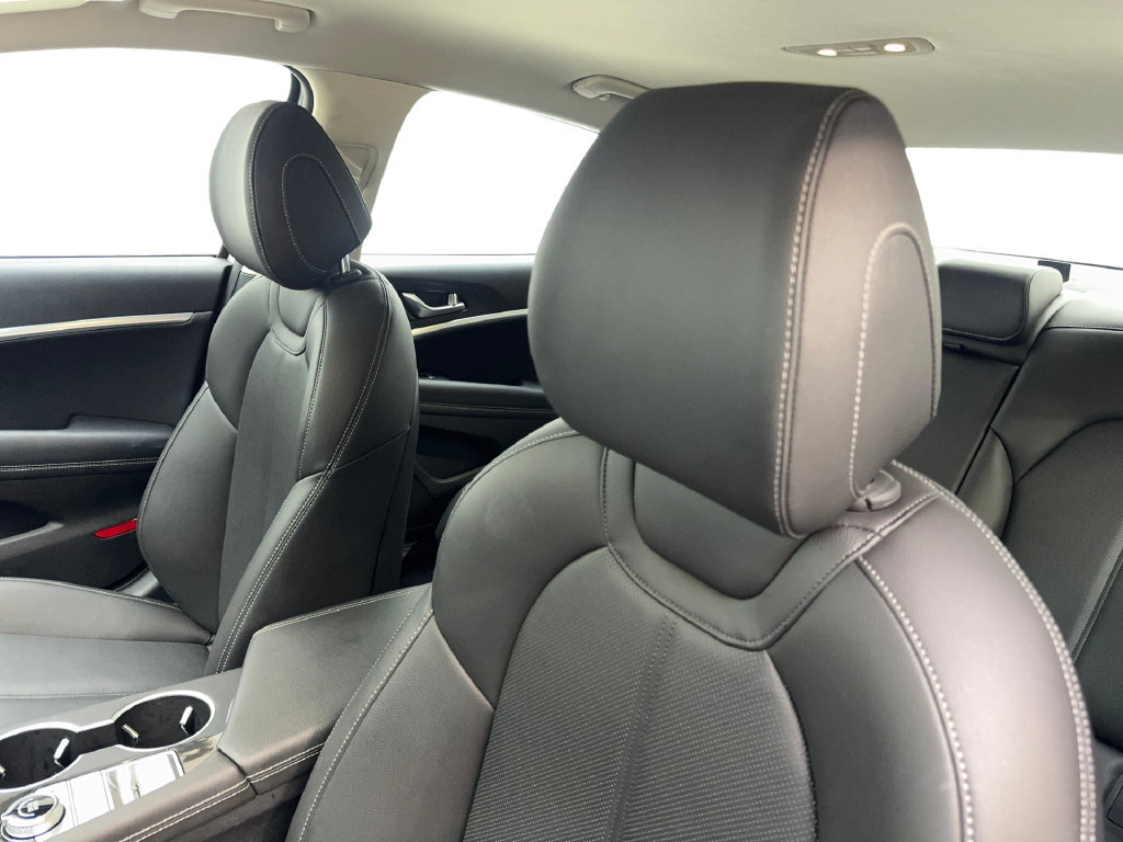 Used 2026 Genesis G70 2.5T RWD image 29