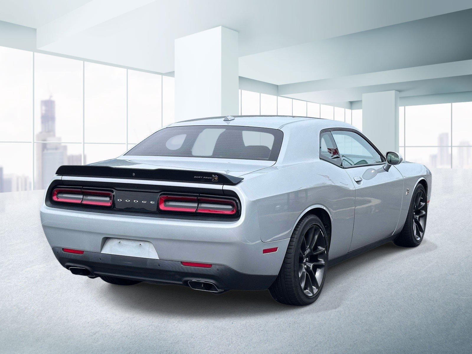 Used 2021 Dodge Challenger R/T Scat Pack RWD image 4