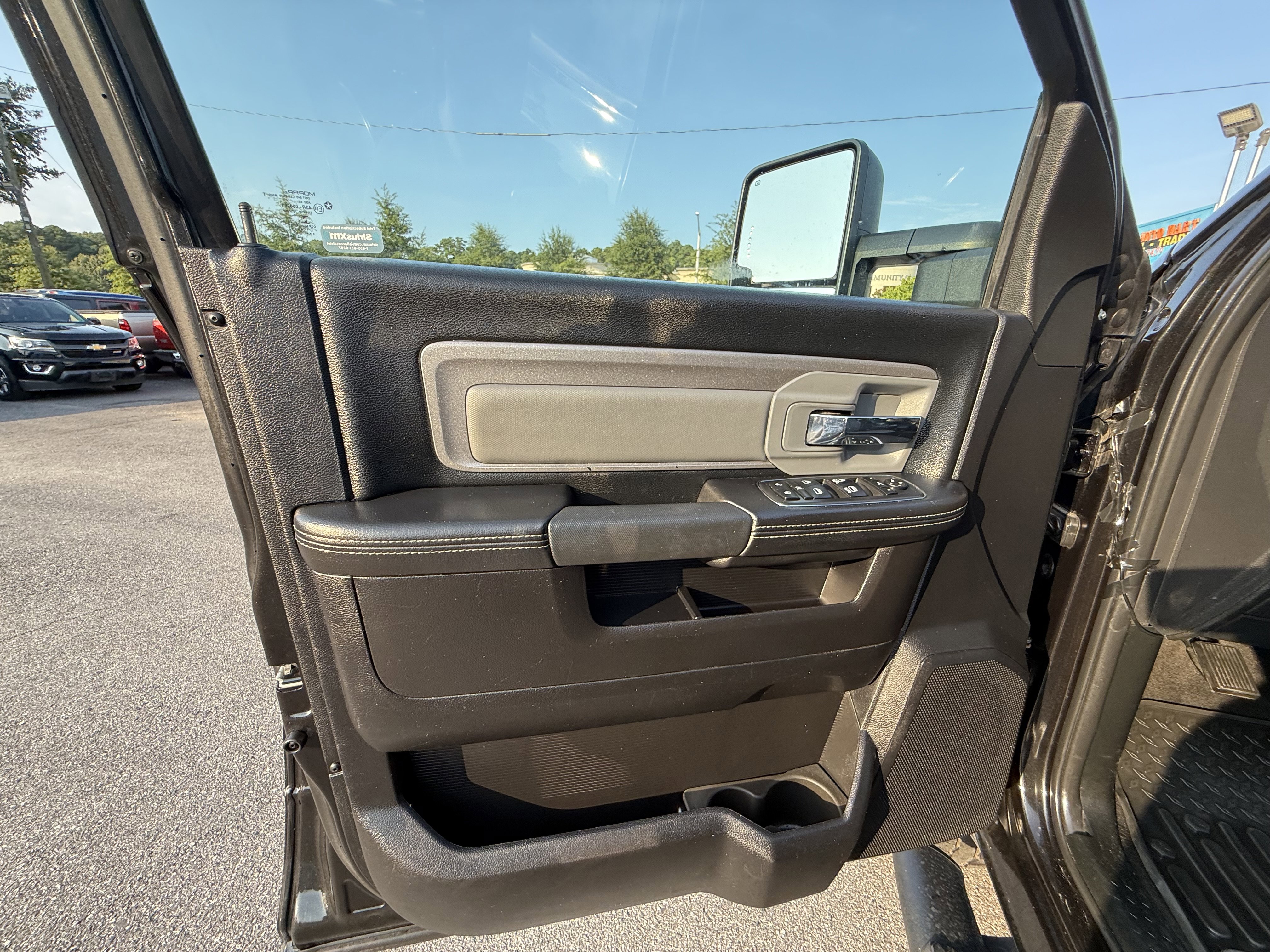 Used 2018 RAM 2500 Power Wagon w/ Luxury Group AWD/4WD image 17