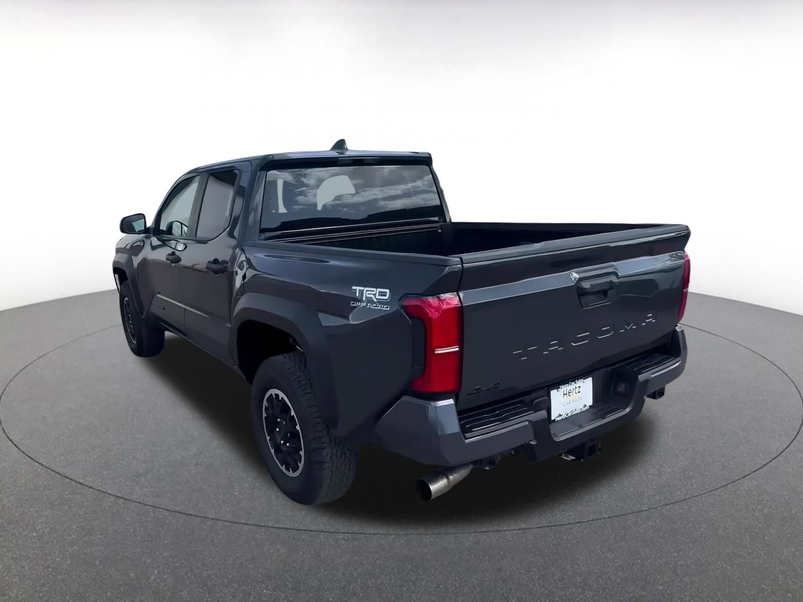 Used 2025 Buick Envista Sport Touring image 11