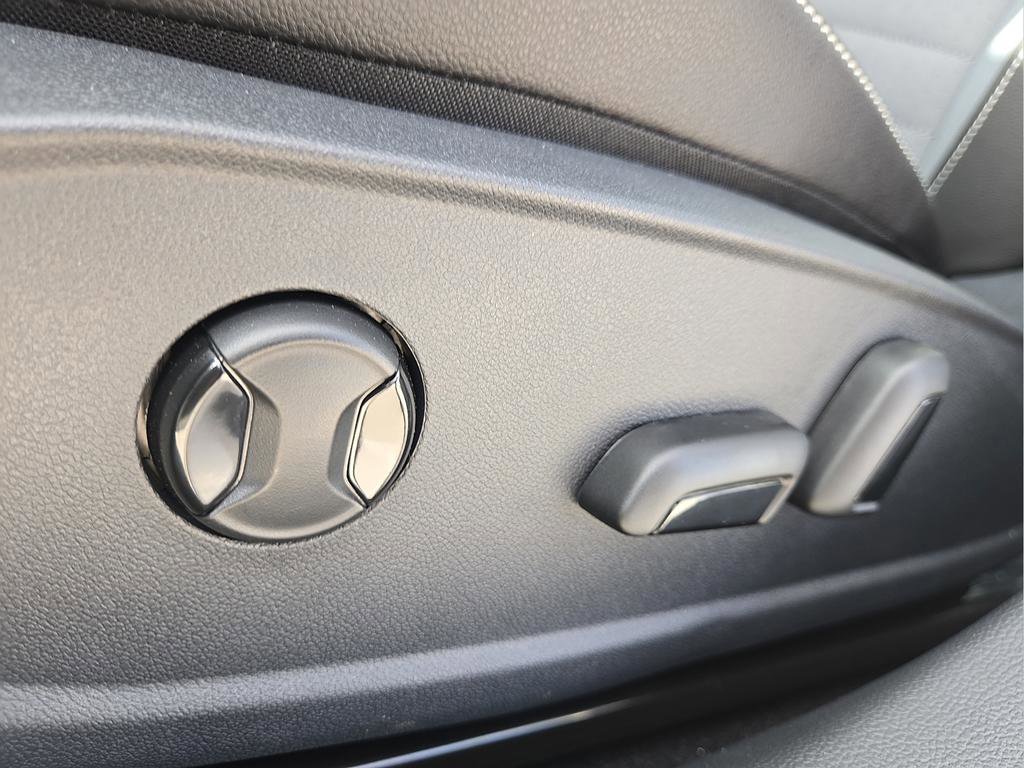 New 2026 Volkswagen Jetta SE image 16