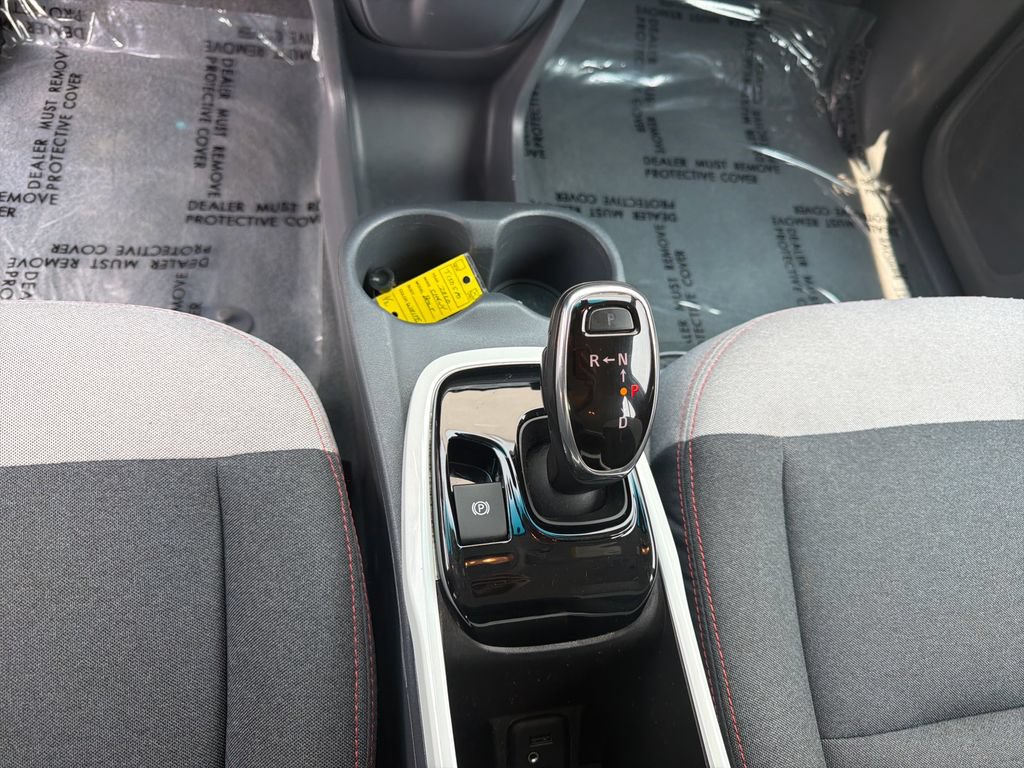 Used 2020 Chevrolet Bolt LT FWD image 24