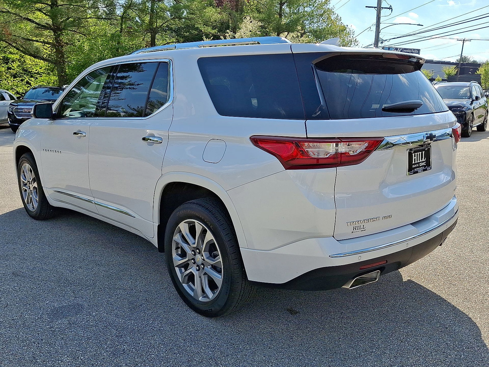 Used 2021 Chevrolet Traverse Premier AWD/4WD image 22