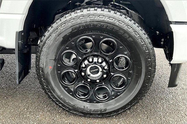 New 2025 Ford F250 XLT w/ Black Appearance Package image 12