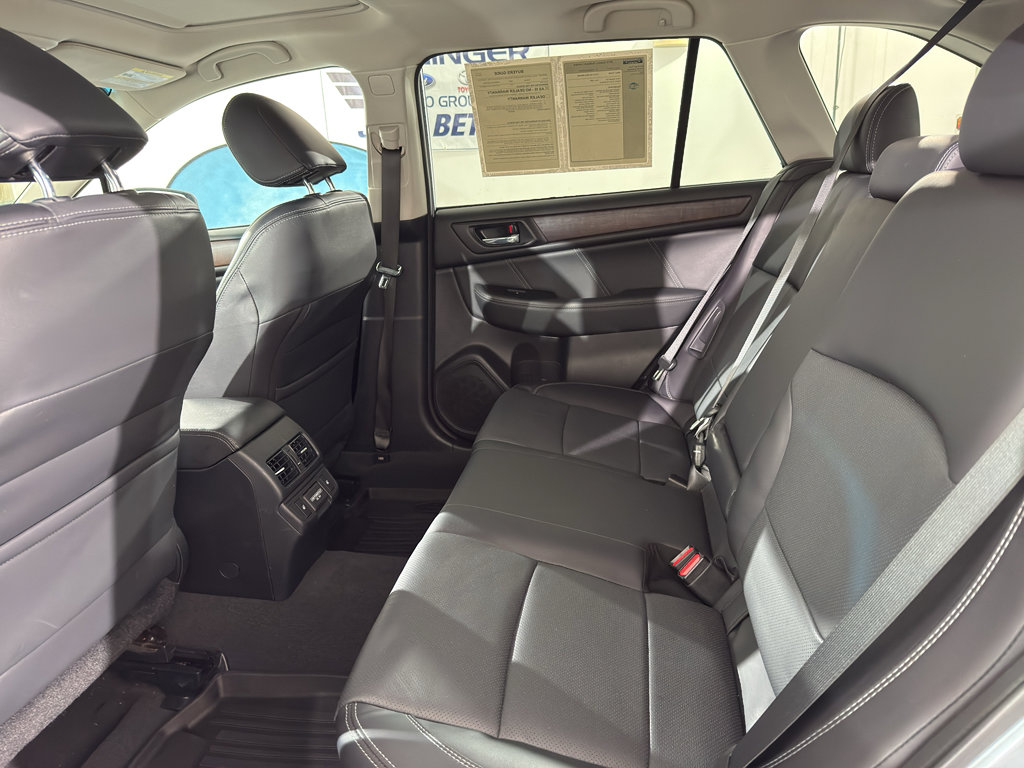 Used 2018 Subaru Outback 2.5i Limited w/ Popular Package #2 image 16