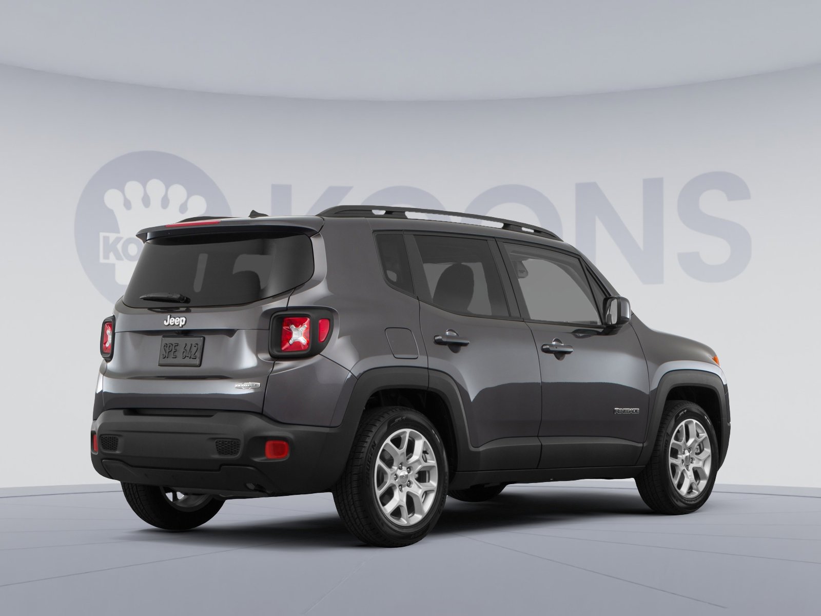 Used 2017 Jeep Renegade Latitude w/ Popular Equipment Group image 4