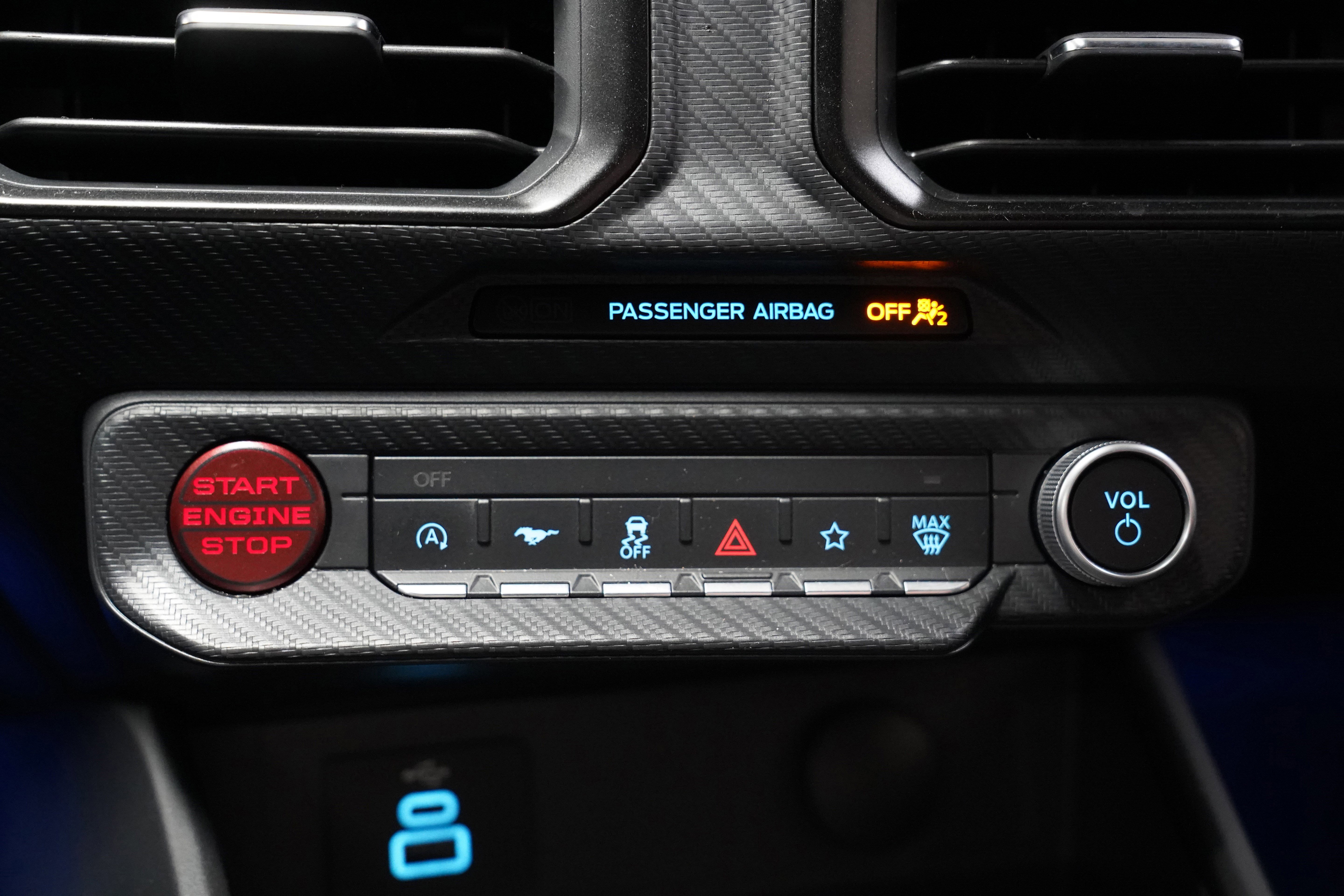 Used 2025 Ford Mustang GT image 29