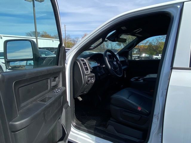 New 2023 RAM 3500 Tradesman w/ Safety Group image 14