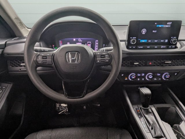 Used 2025 Honda Accord SE image 14