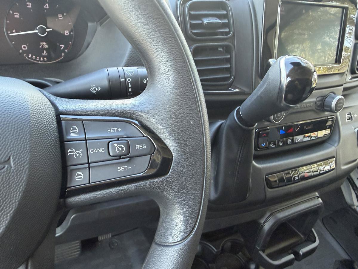 Used 2026 RAM ProMaster 2500 w/ Convenience Group FWD image 17