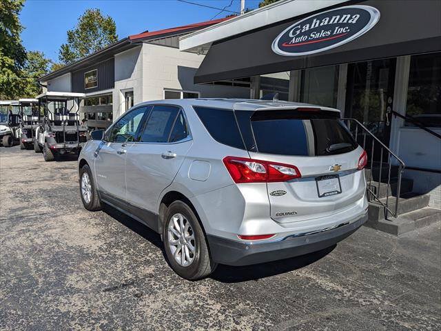 Used 2018 Chevrolet Equinox LT FWD image 2