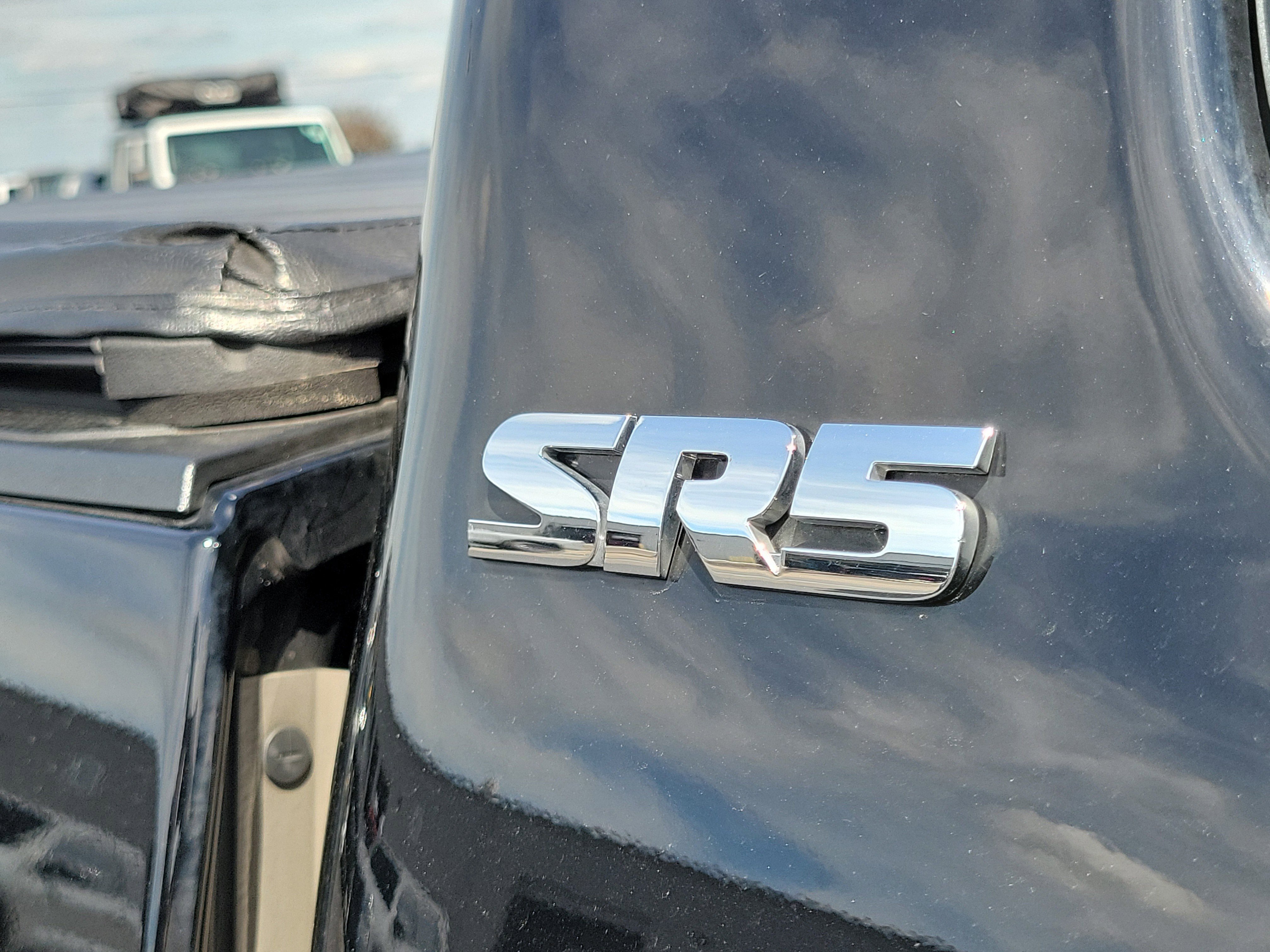 Used 2022 Toyota Tacoma SR5 image 7