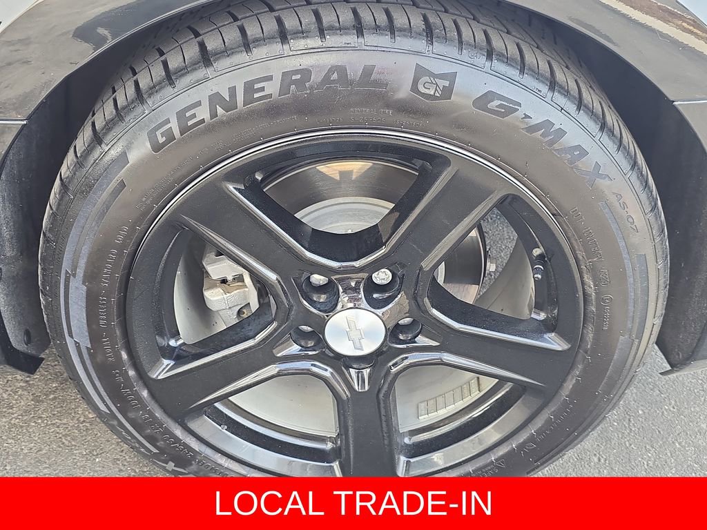Used 2023 Chevrolet Camaro LT RWD image 31