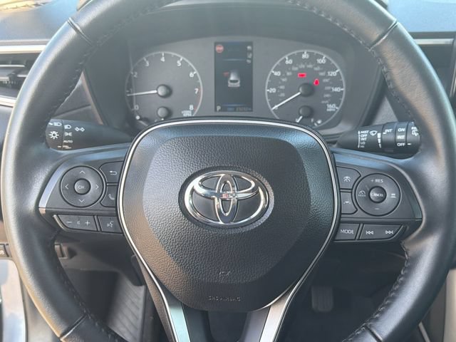 Used 2024 Toyota Corolla Cross LE FWD image 22