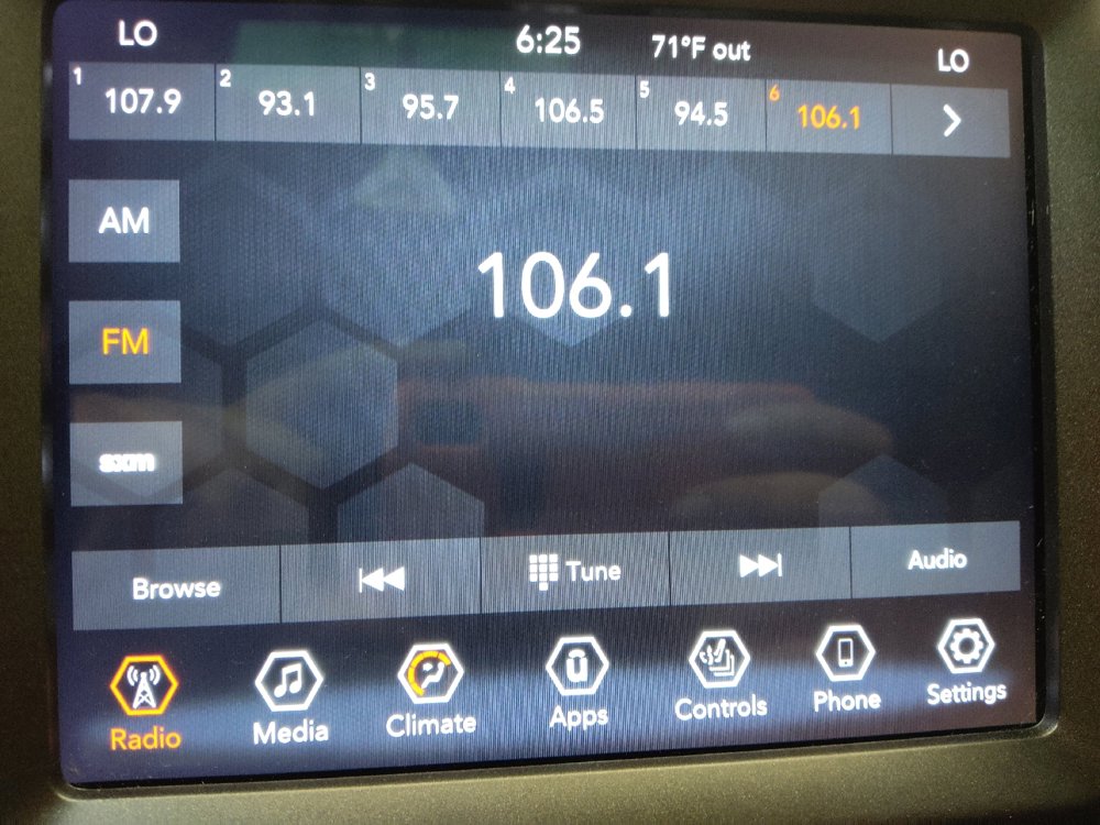 Used 2022 Jeep Cherokee Trailhawk w/ Trailer Tow Group image 25