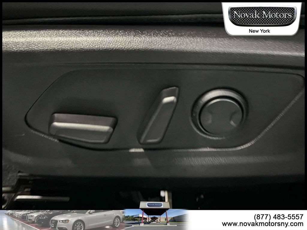 Used 2024 Hyundai Santa Cruz Limited AWD/4WD image 19