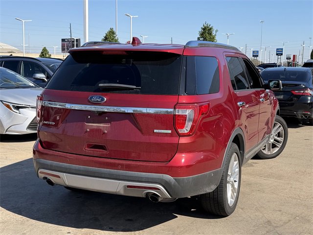 Used 2017 Ford Explorer Limited w/ Equipment Group 301A image 5
