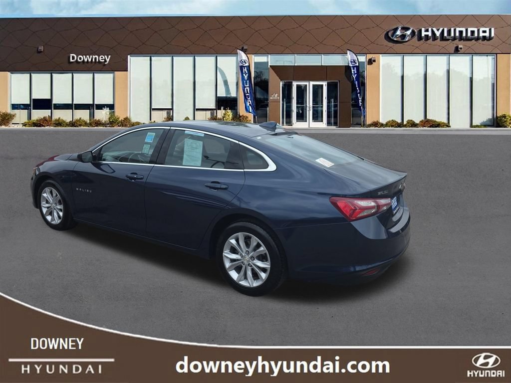 Used 2022 Chevrolet Malibu LT FWD image 3