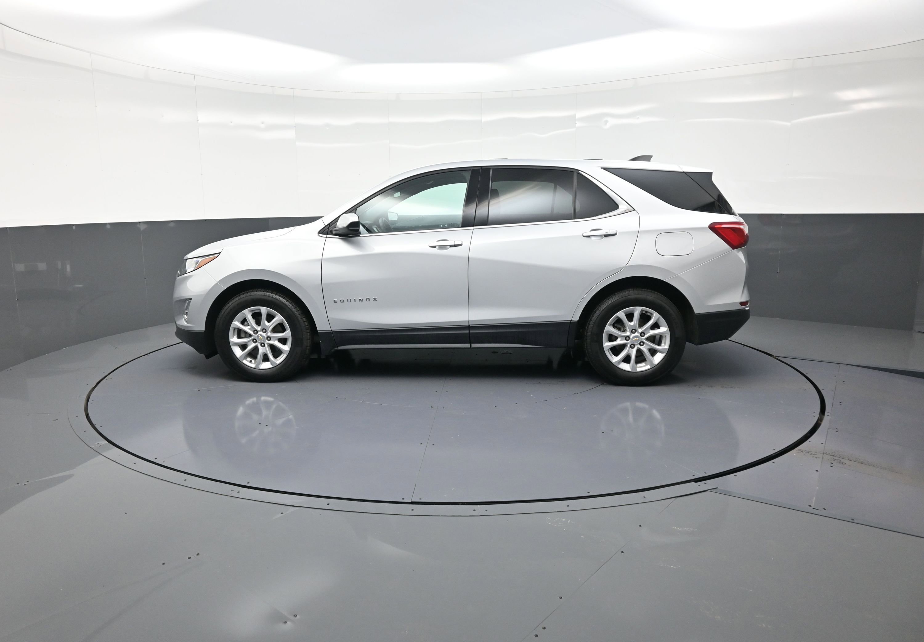 Used 2019 Chevrolet Equinox LT image 6