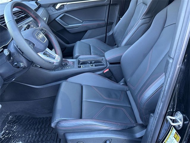 Certified 2025 Audi Q3 2.0T Premium Plus w/ Premium Plus Package image 22