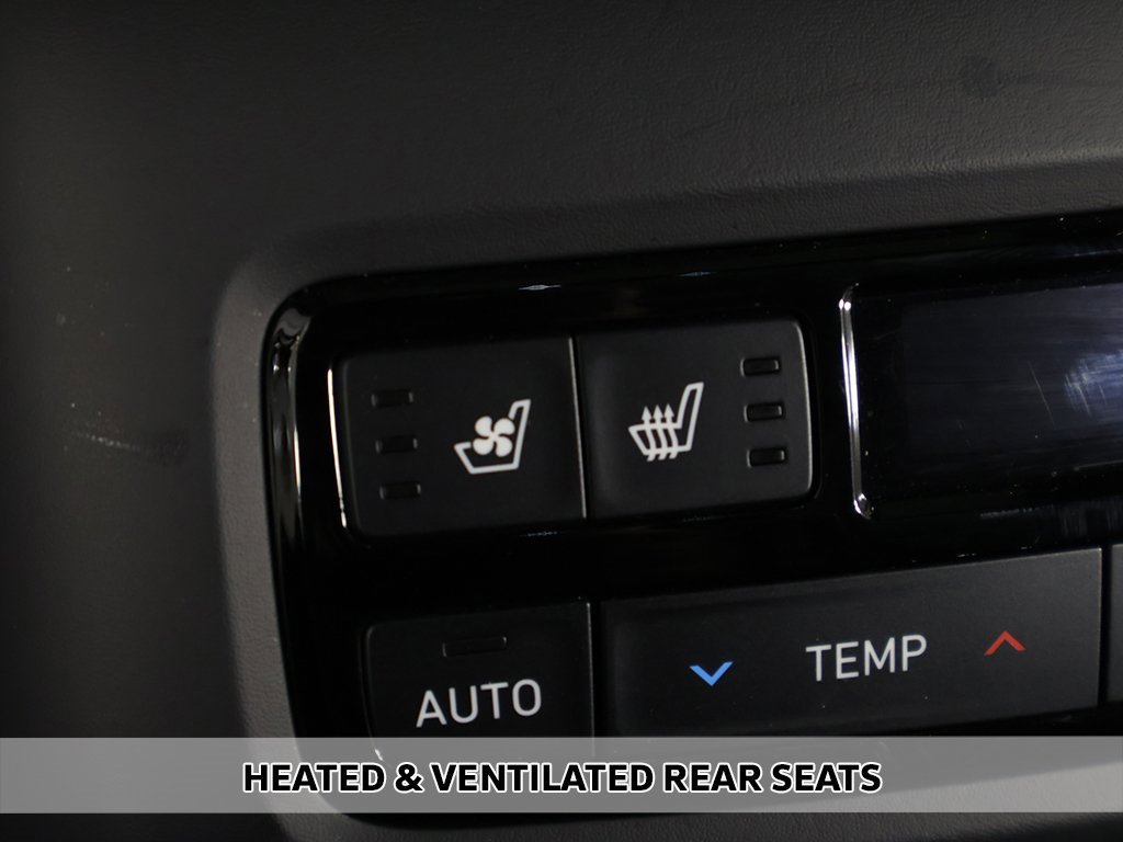 Used 2025 Hyundai Palisade Calligraphy image 11