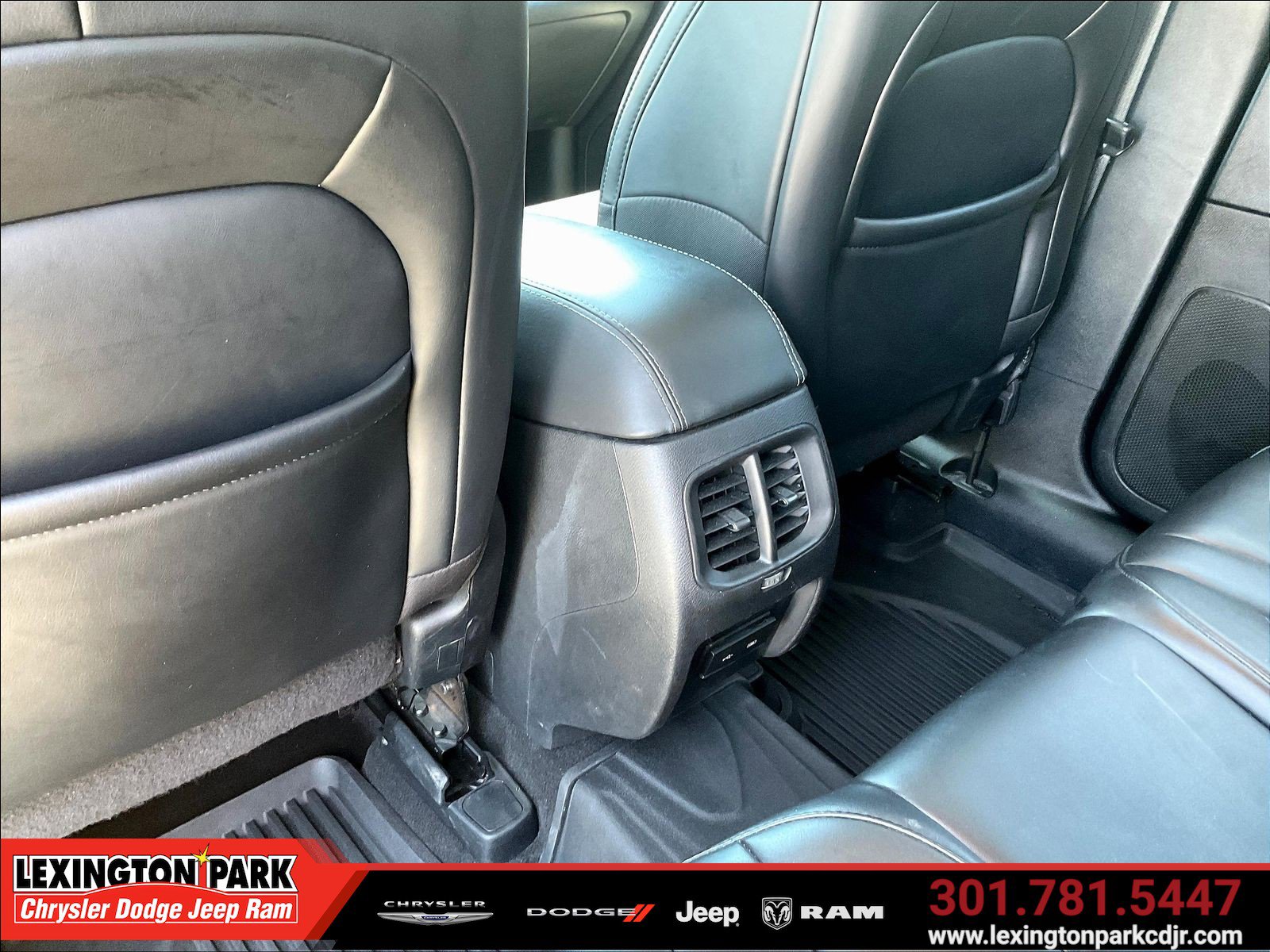 Used 2020 Jeep Cherokee Latitude w/ Quick Order Package 26F North AWD/4WD image 10