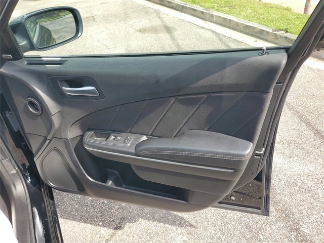 Used 2023 Dodge Charger SXT image 34