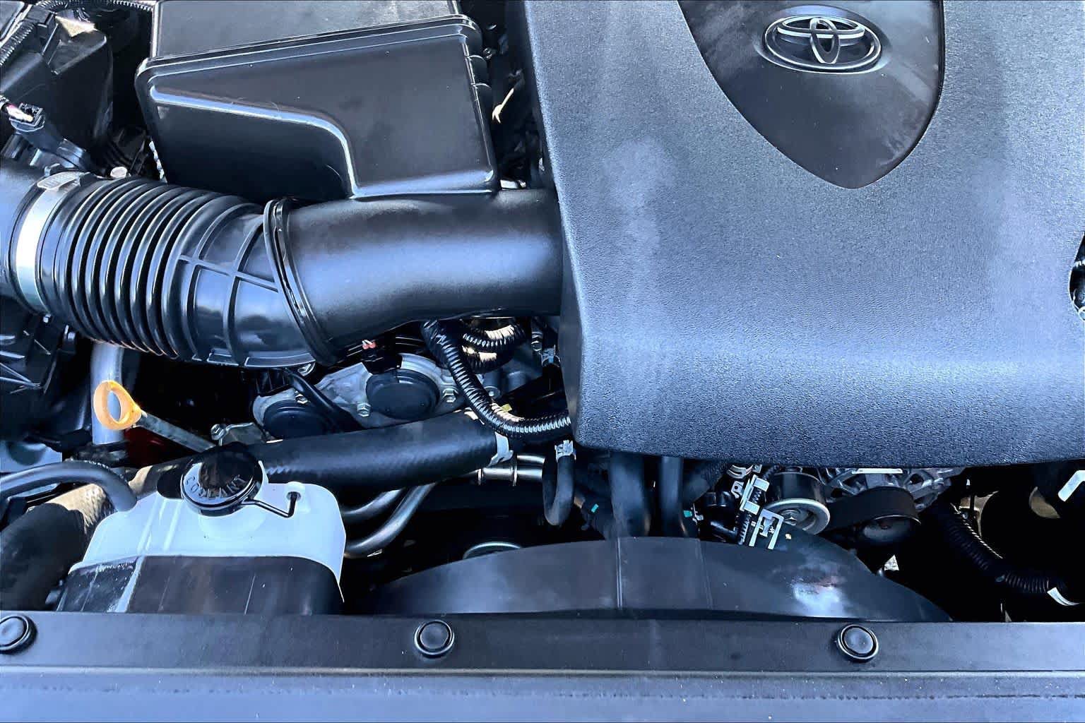 Certified 2022 Toyota Tacoma TRD Pro AWD/4WD image 32