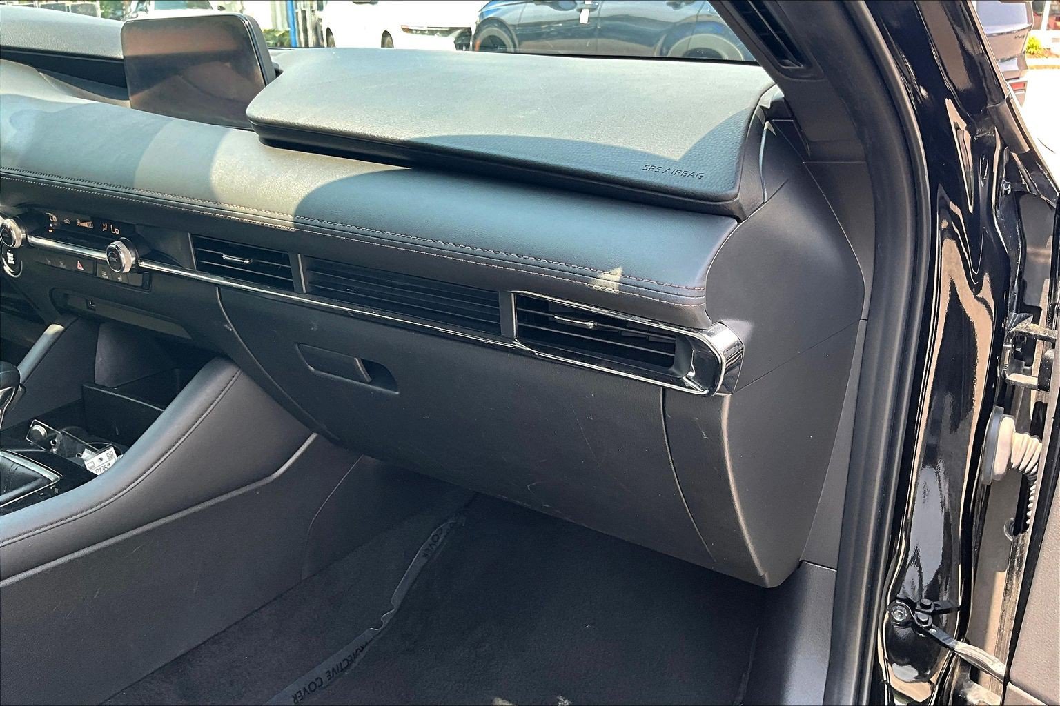 Used 2019 MAZDA MAZDA3 Hatchback w/ Preferred Package FWD image 15