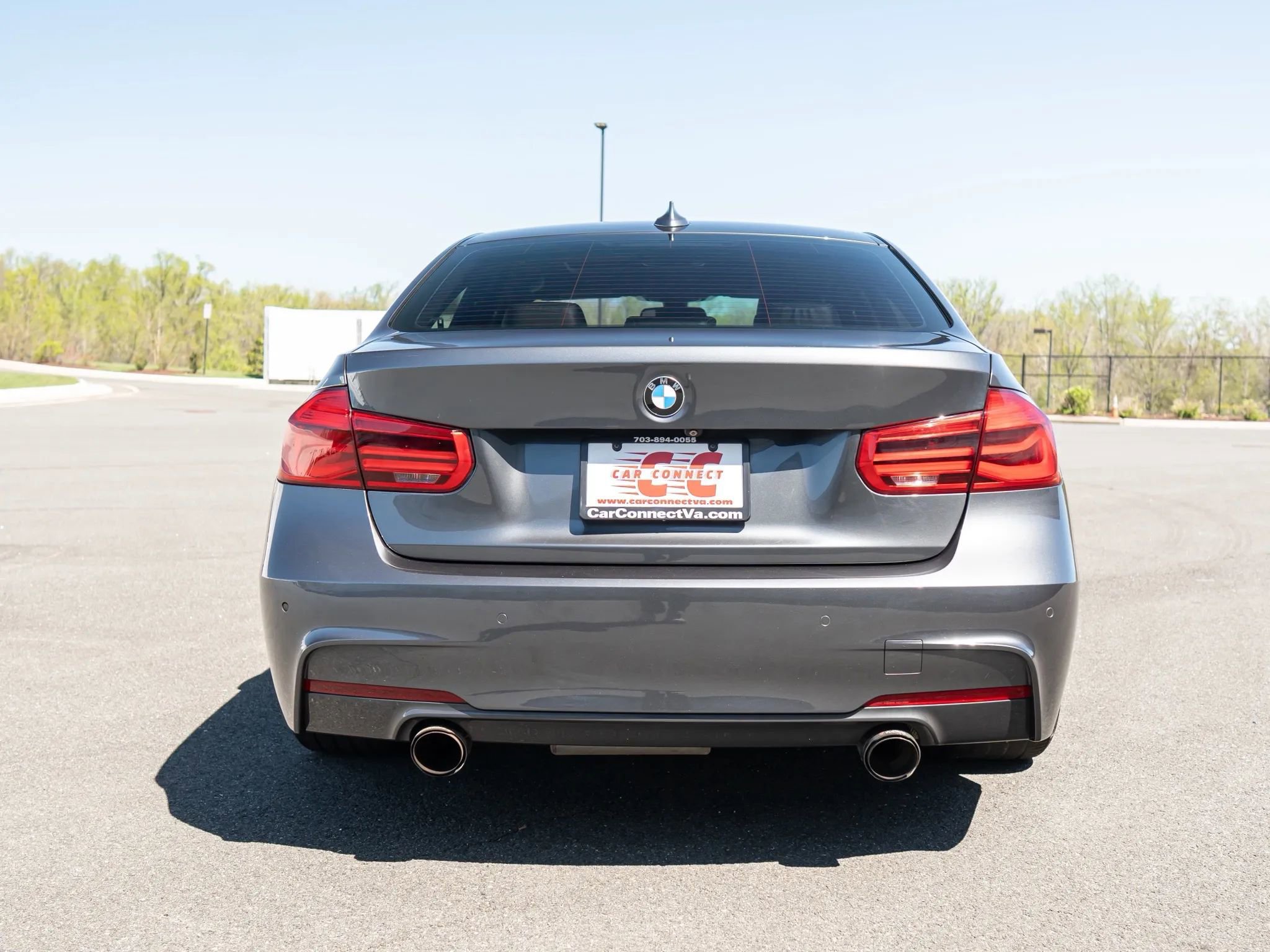 Used 2018 BMW 340i xDrive Sedan w/ Premium Package AWD/4WD image 5