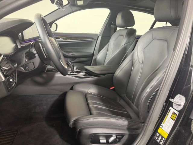 Used 2023 BMW 530i xDrive image 18