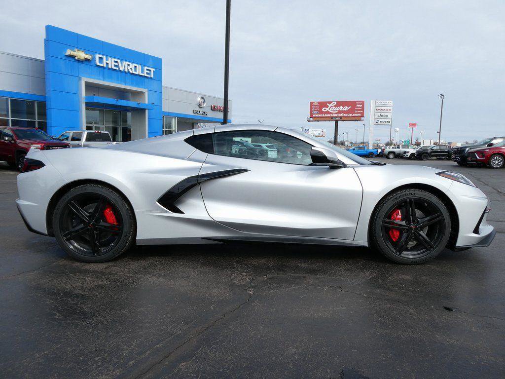 New 2026 Chevrolet Corvette Stingray Coupe w/ Battery Protection Package image 4