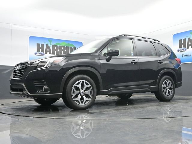 Used 2023 Subaru Forester Premium image 20