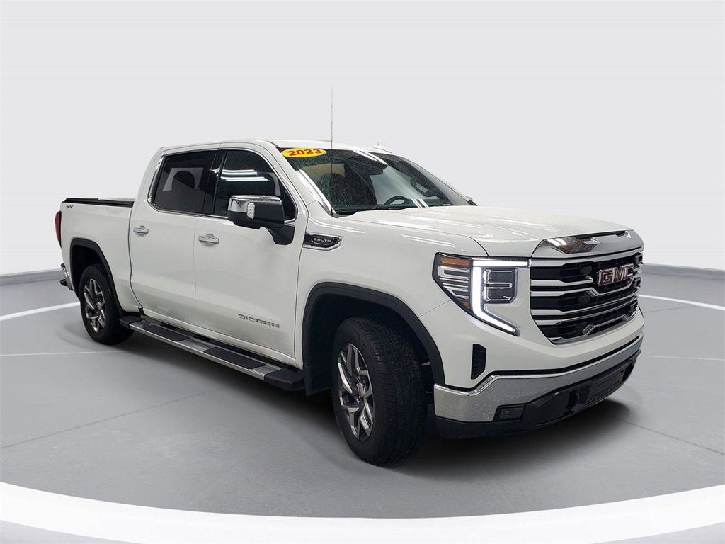 Used 2023 GMC Sierra 1500 SLT w/ SLT Convenience Package image 2