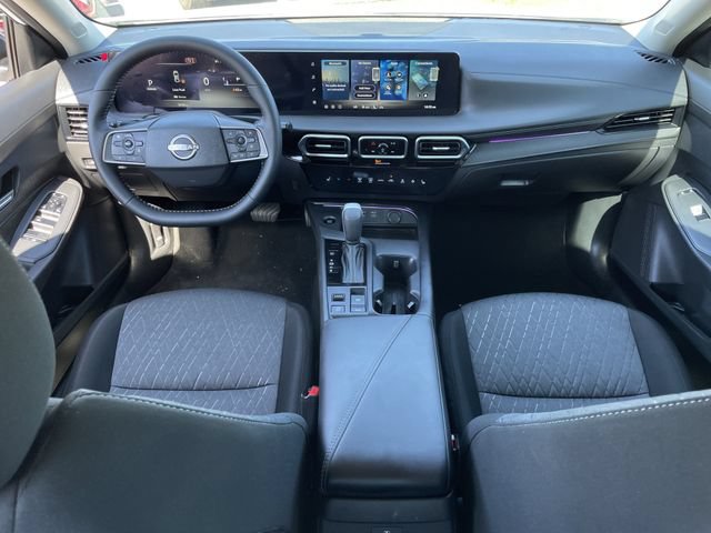 Used 2026 Nissan Sentra SV w/ SV Convenience Package FWD image 9