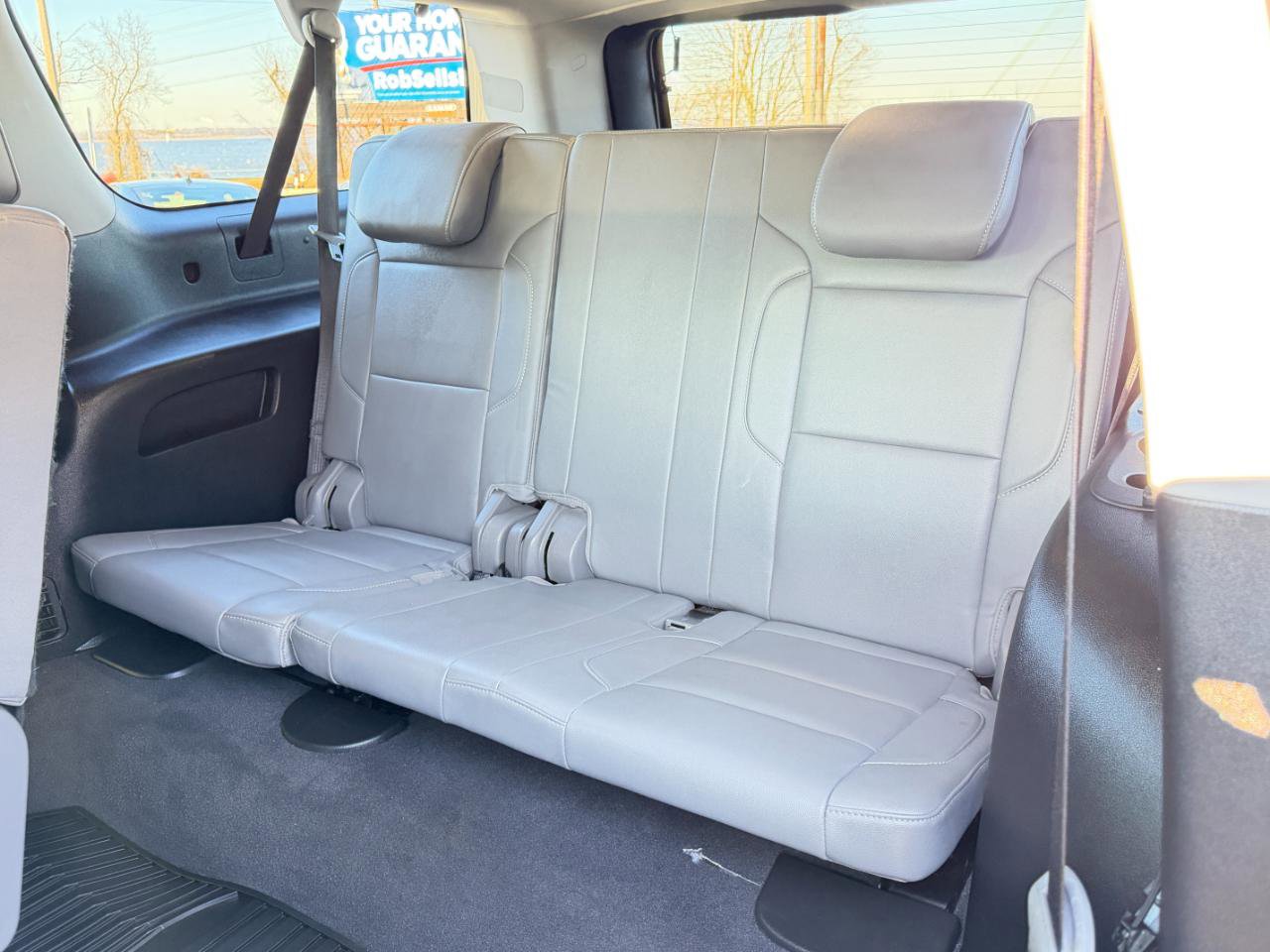 Used 2020 Chevrolet Suburban LT image 33