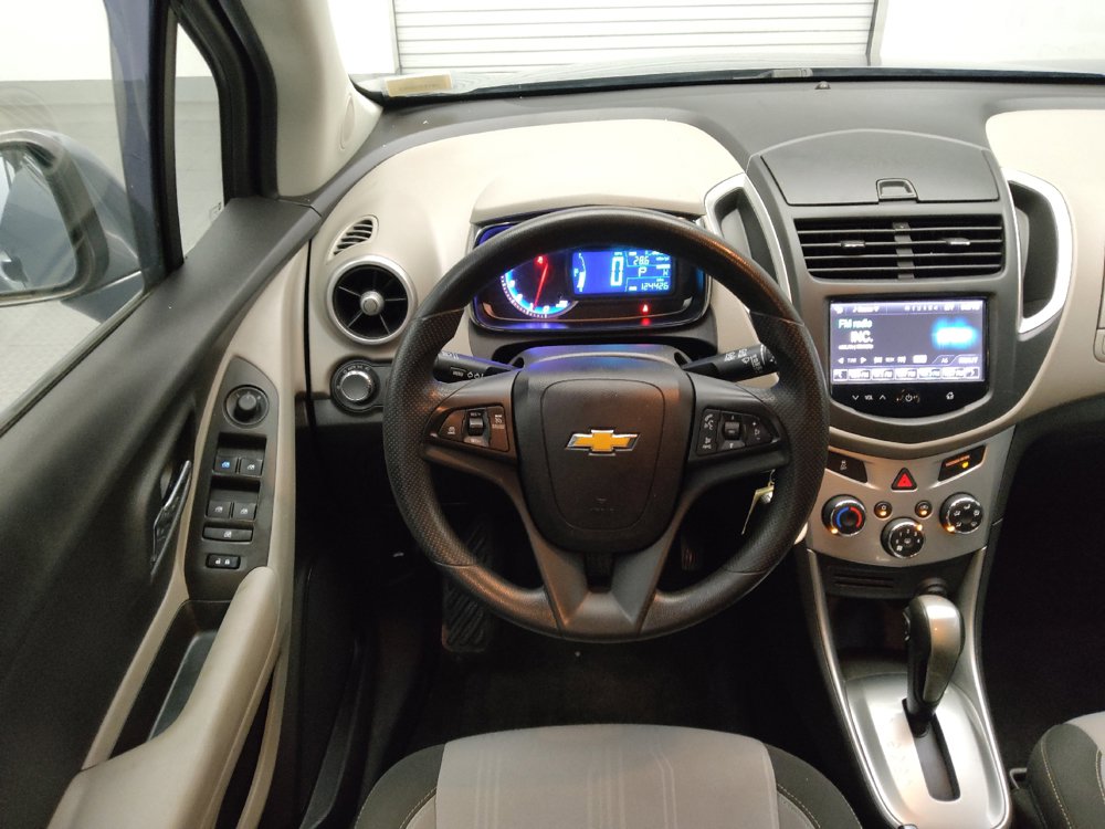 Used 2015 Chevrolet Trax LT FWD image 22