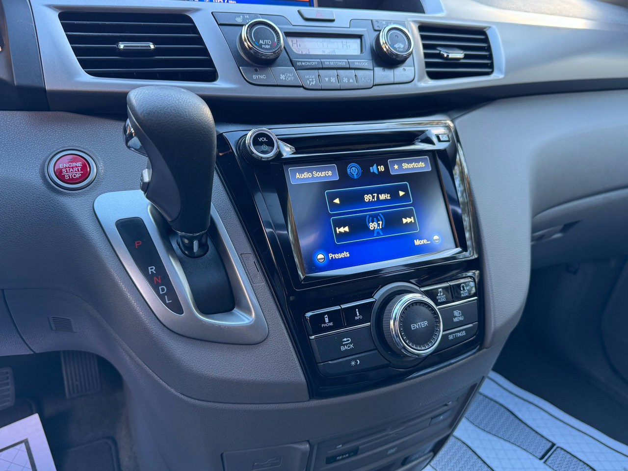 Used 2015 Honda Odyssey EX-L image 23