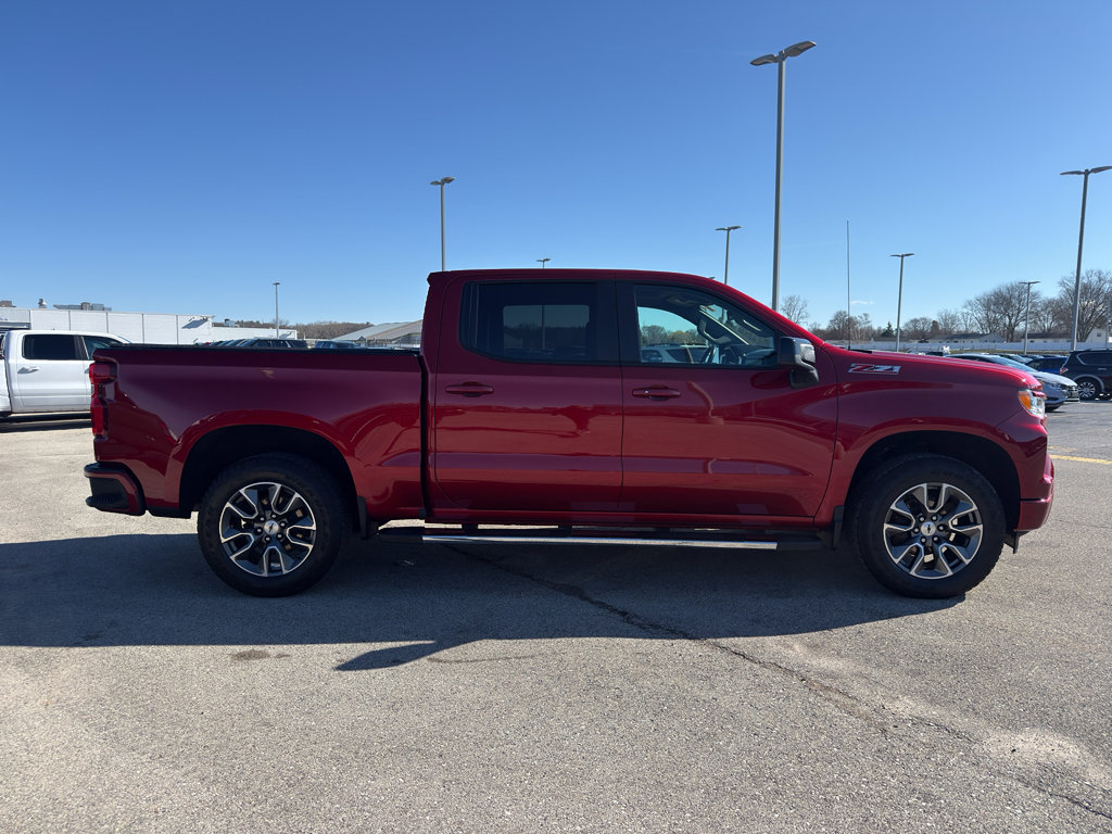 Used 2023 Chevrolet Silverado 1500 RST image 4