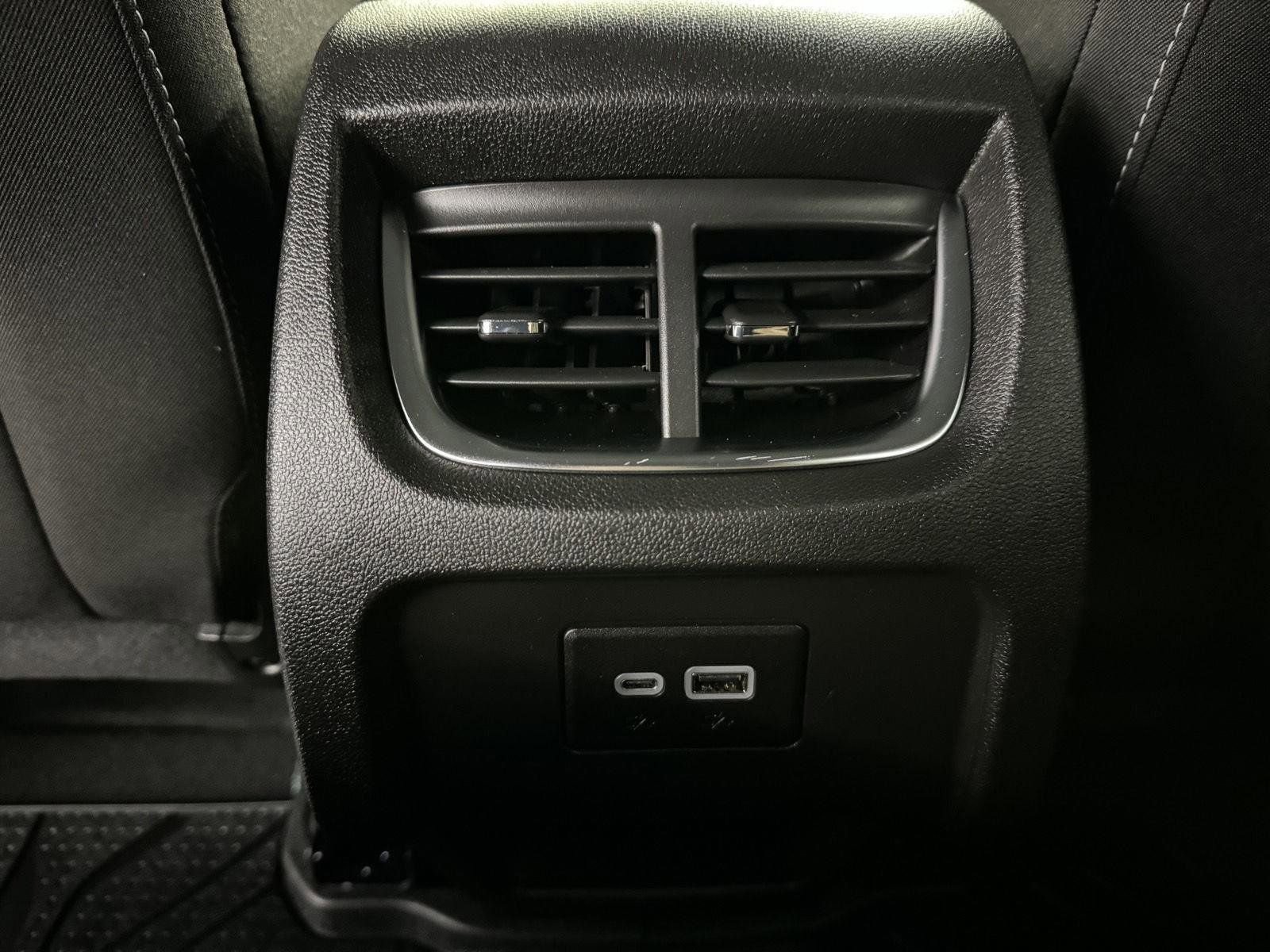 Used 2025 Chevrolet Blazer LT w/ Driver Confidence Package image 27