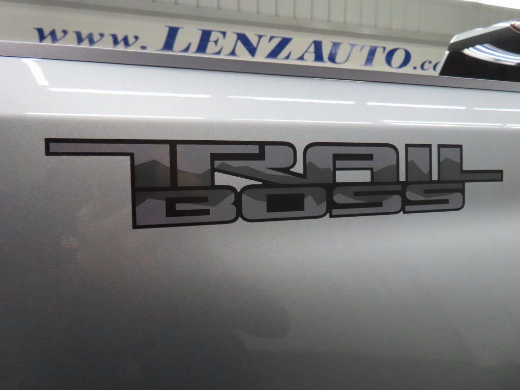 Used 2025 Chevrolet Silverado 2500 LTZ w/ Trail Boss Package image 60