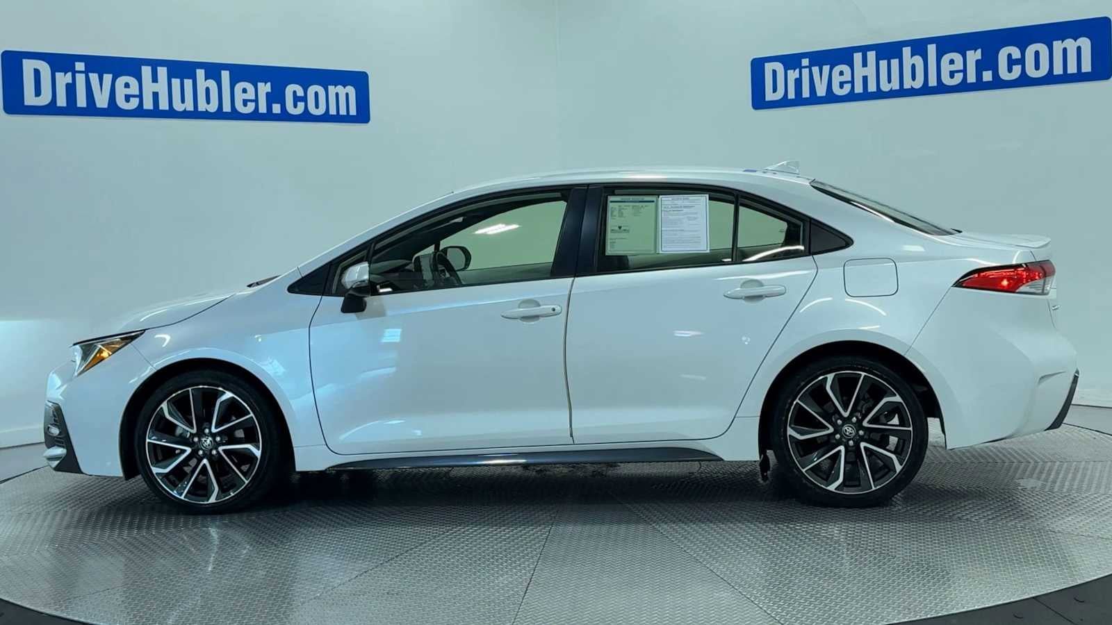 Used 2022 Toyota Corolla SE FWD image 5