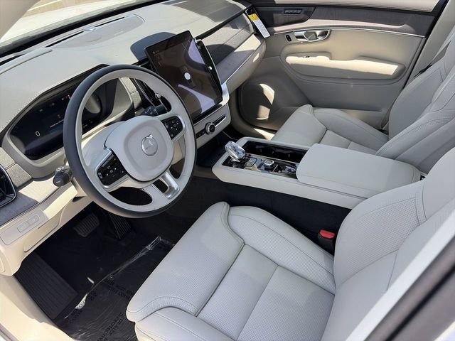 New 2026 Volvo XC90 T8 Ultra w/ Protection Package Premier AWD/4WD image 19
