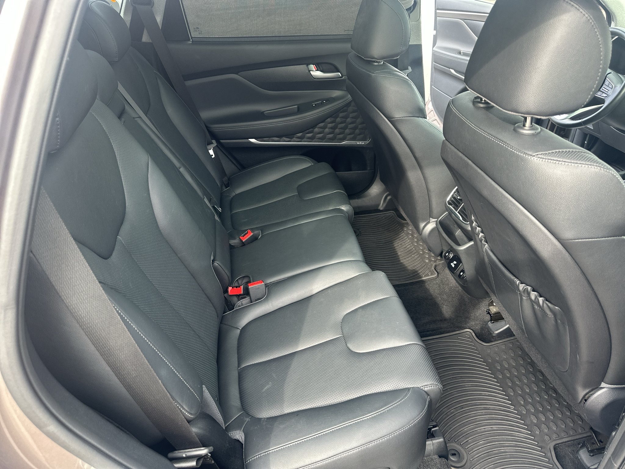 Used 2019 Hyundai Santa Fe AWD image 20