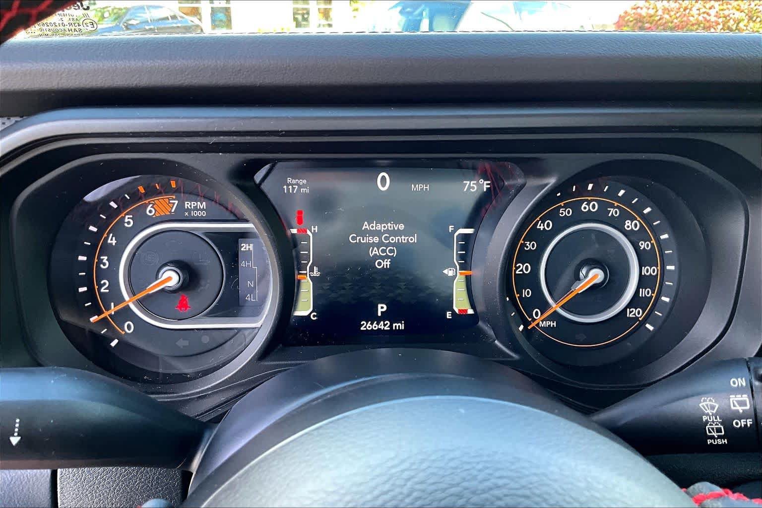 Used 2025 Jeep Wrangler Unlimited Rubicon AWD/4WD image 25
