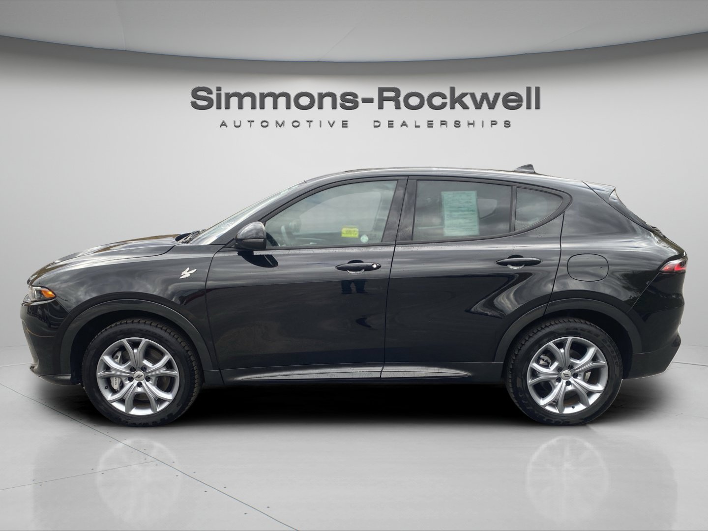 Used 2024 Dodge Hornet R/T AWD/4WD image 2