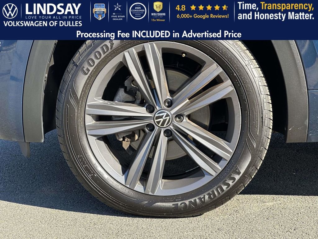 Used 2022 Volkswagen Atlas Cross Sport SEL R-Line image 8